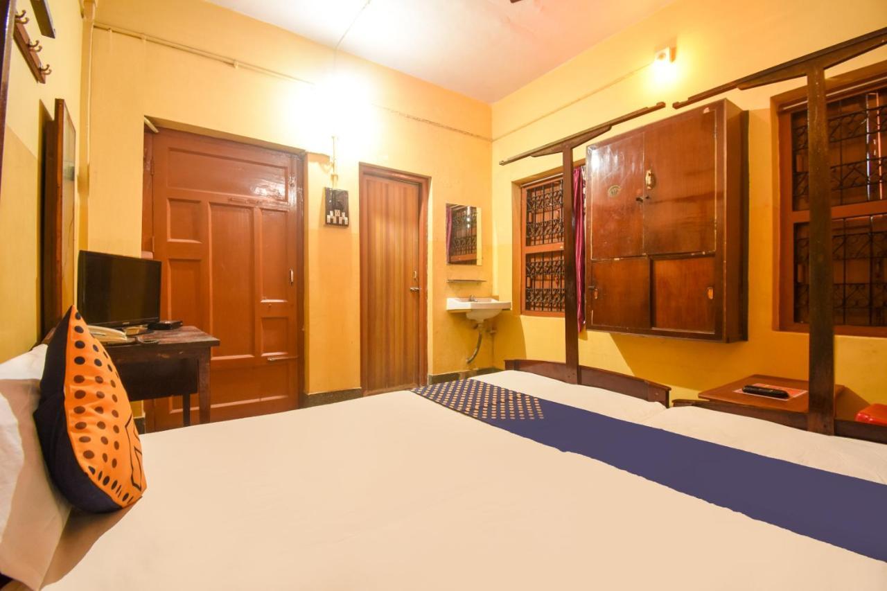 Spot On Hotel Vijaya Cuttack Luaran gambar